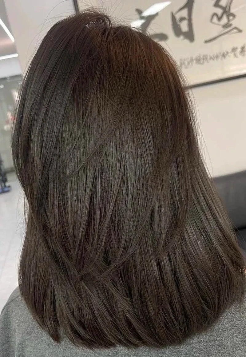 Gợi ý tóc trà đen nhuộm đẹp không thể bỏ lỡ